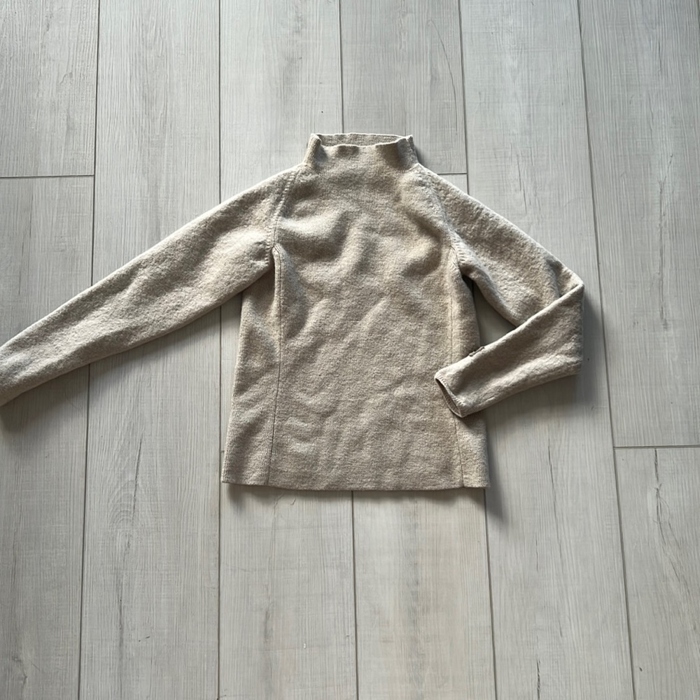 Wool sweater